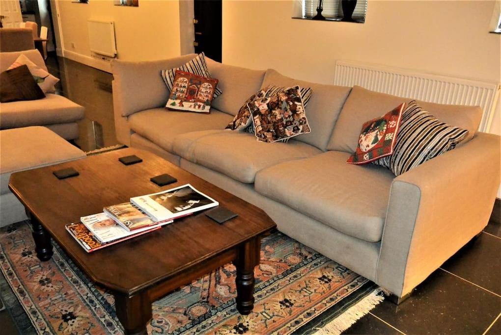 Hillfields Farm Barn - A Rural Equestrian Escape Apartman Coventry Kültér fotó